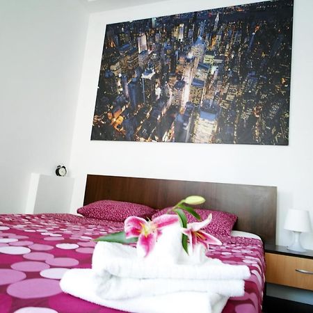 Luxury Apartament Apartment Bucureşti Exterior foto